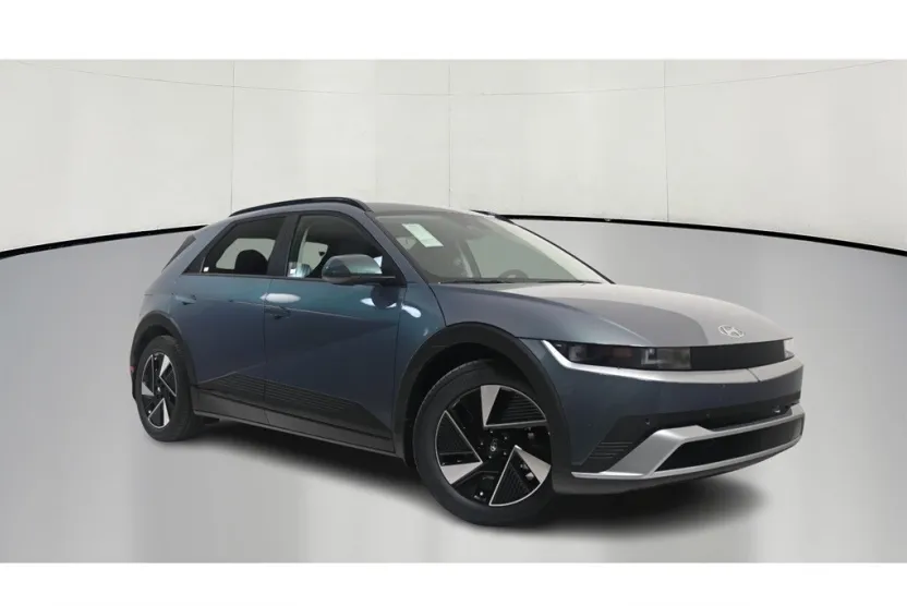 2025 Hyundai Ioniq 5 SEL photo 1