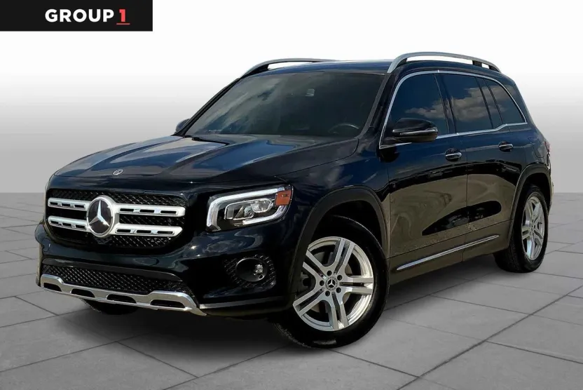 2023 Mercedes Benz GLB 250 photo 1