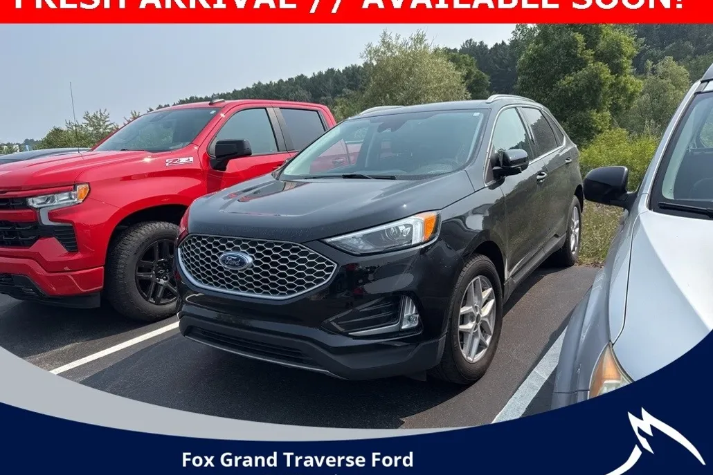 2023 Ford Edge SEL photo 1