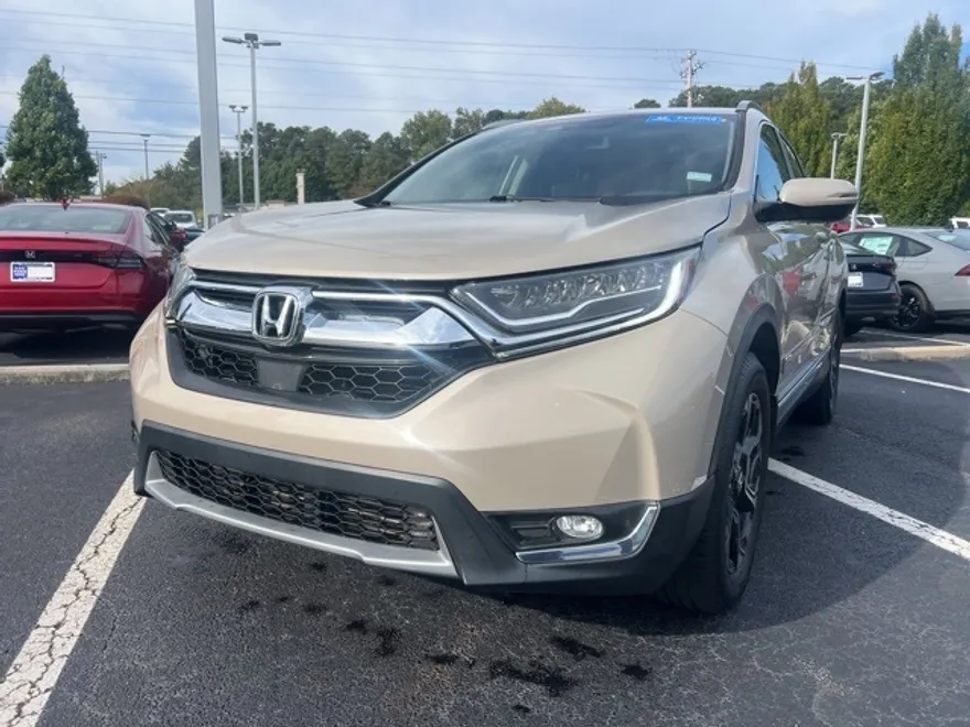2019 Honda CR-V Touring photo 1