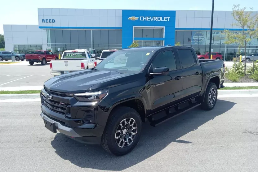2026 Chevrolet Colorado Z71 photo 1