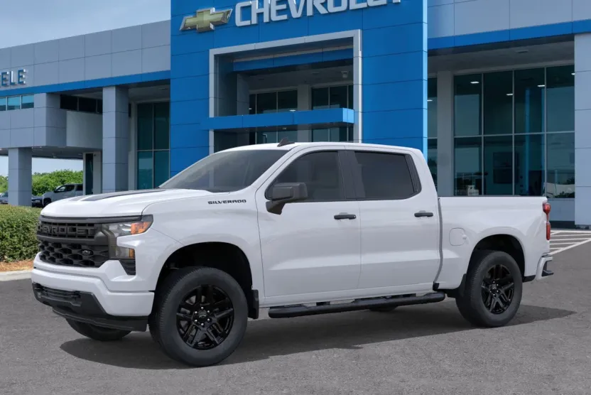 2026 Chevrolet Silverado 1500 Custom photo 1