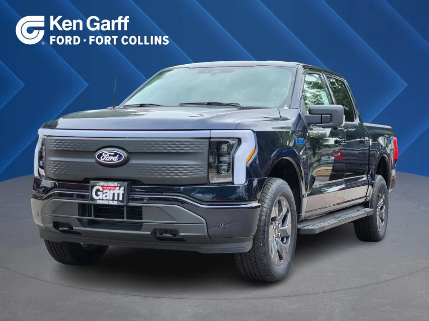 2025 Ford F-150 Lightning photo 1
