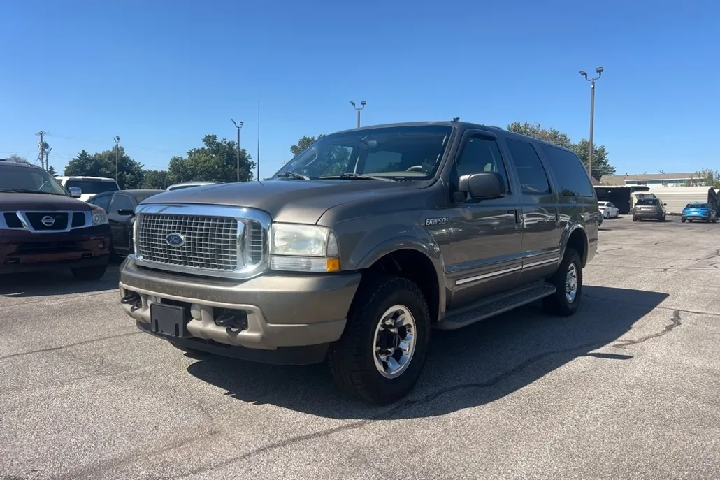2003 Ford Excursion Limited photo 1