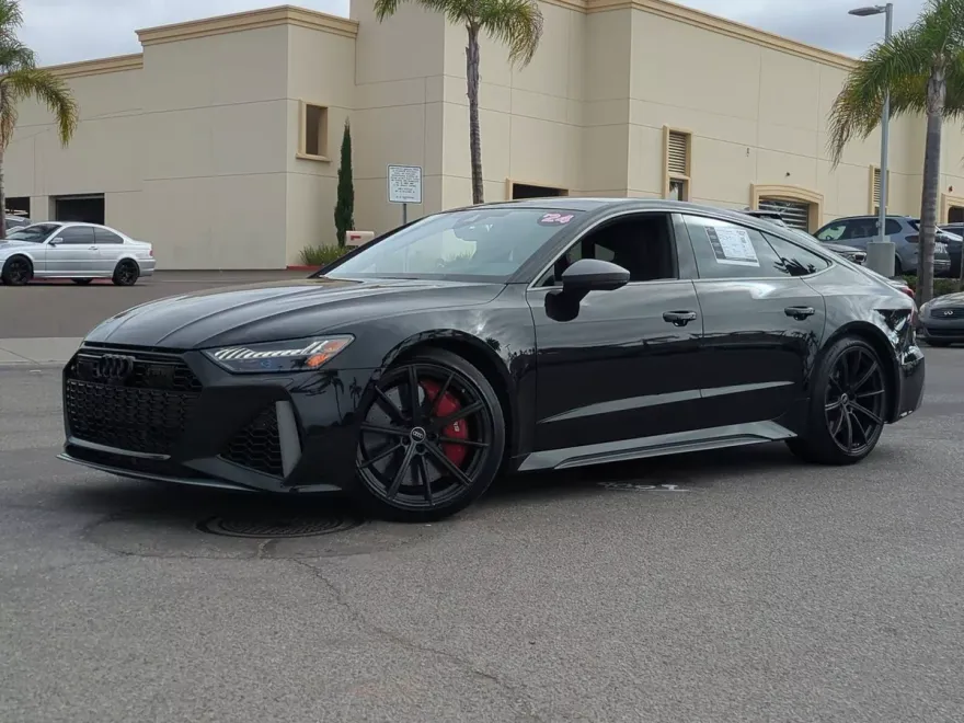 2024 Audi RS 7 Performance photo 1