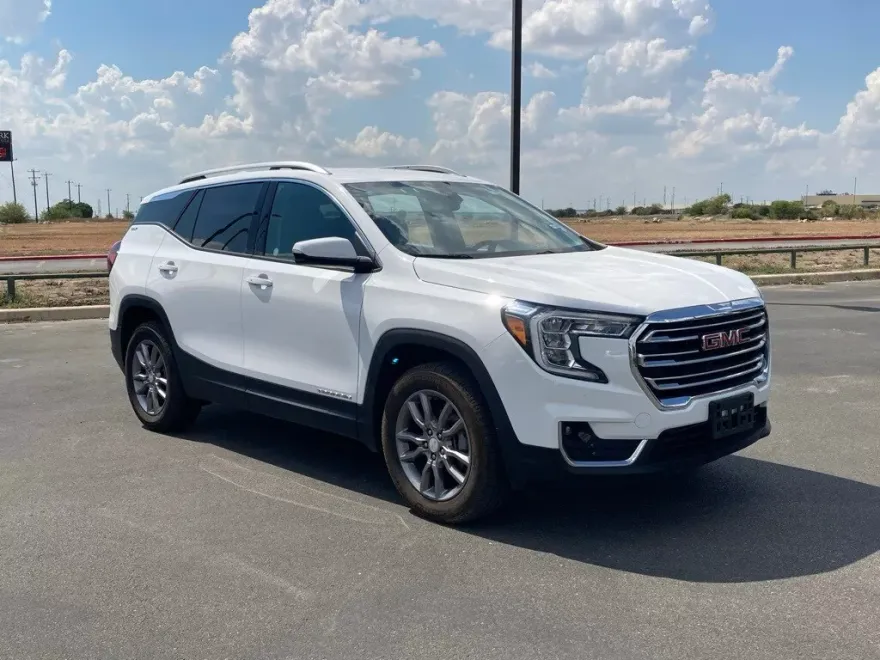 2024 Gmc Terrain SLT photo 1