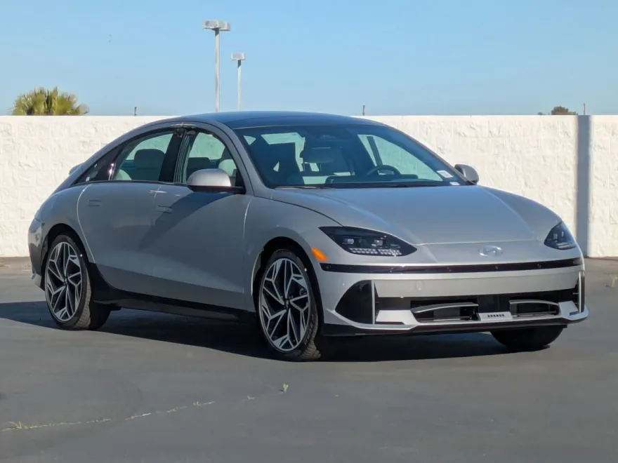 2025 Hyundai Ioniq 6 Limited photo 1