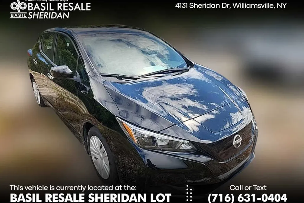 2024 Nissan Leaf S photo 1