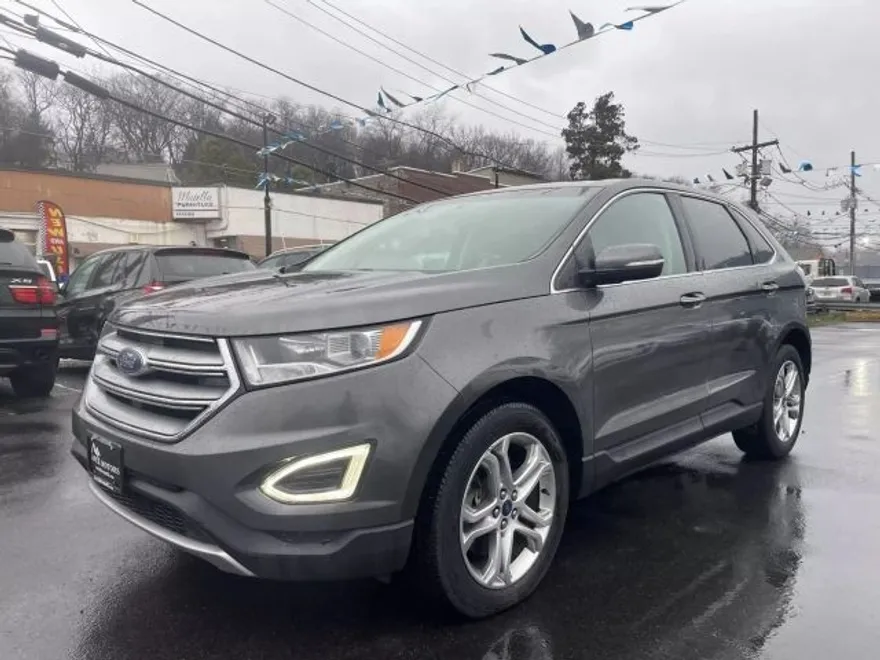 2015 Ford Edge Titanium Sport photo 1
