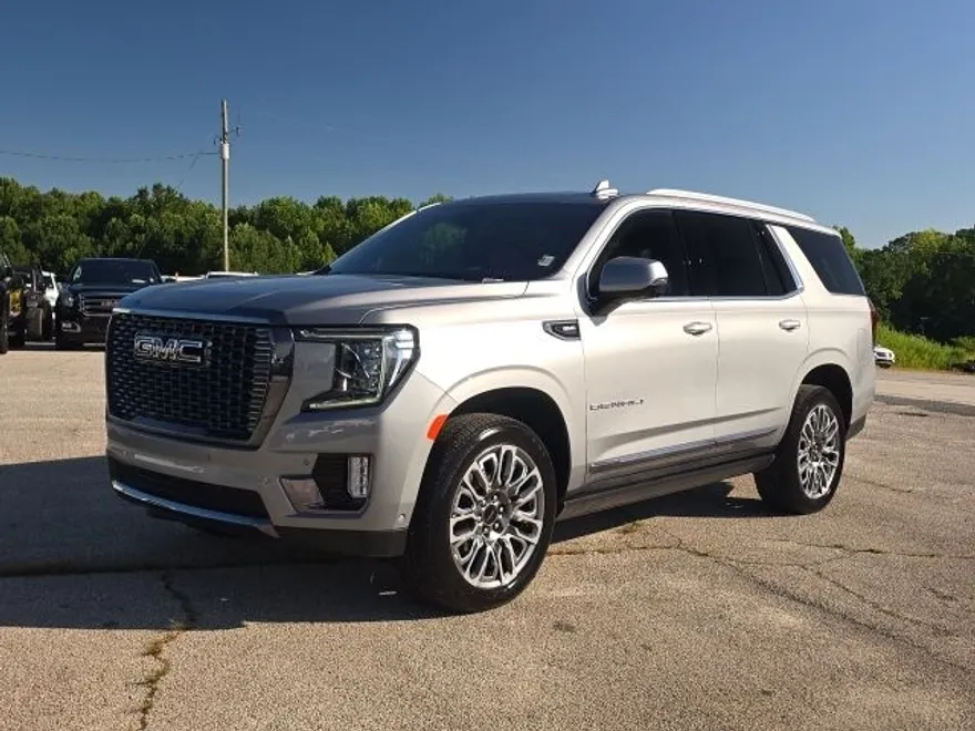 2024 Gmc Yukon Denali Ultimate photo 1