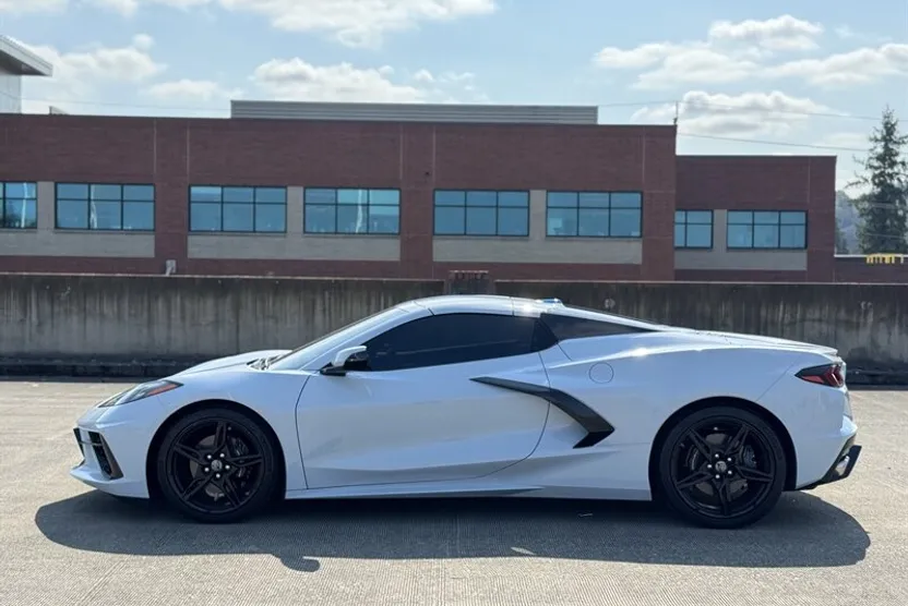 2023 Chevrolet Corvette Stingray Convertible 3LT photo 1