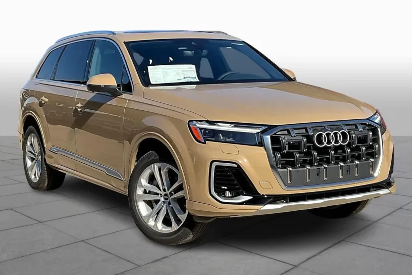2025 Audi Q7 55 Premium Plus photo 1