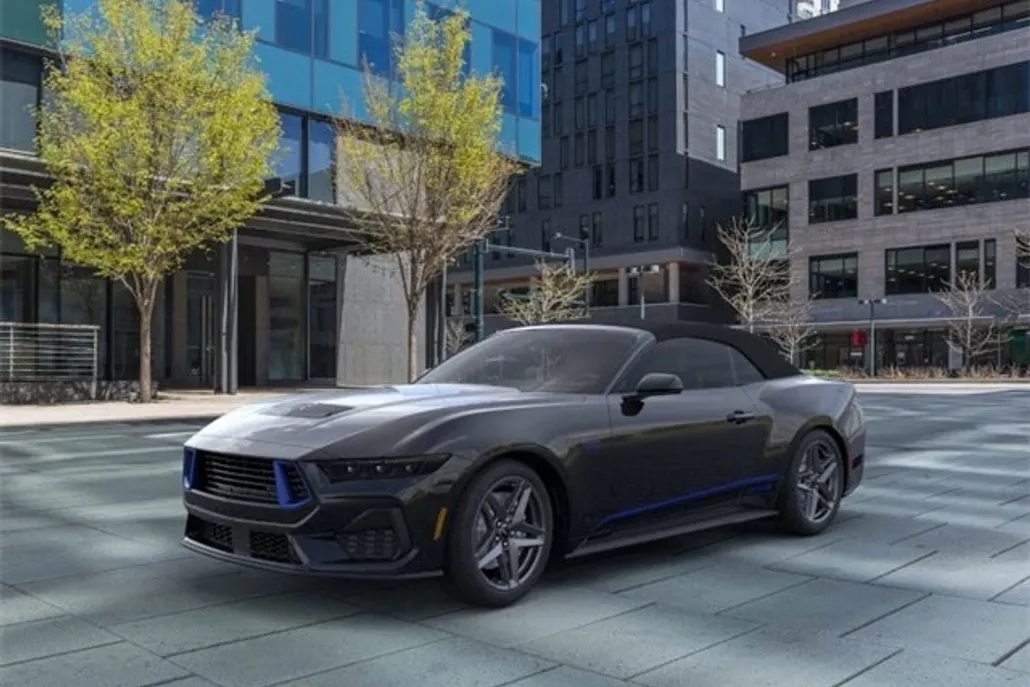2025 Ford Mustang GT Premium Convertible photo 1