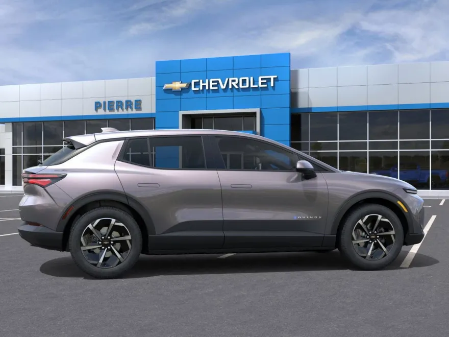 2026 Chevrolet Equinox EV 1LT photo 1