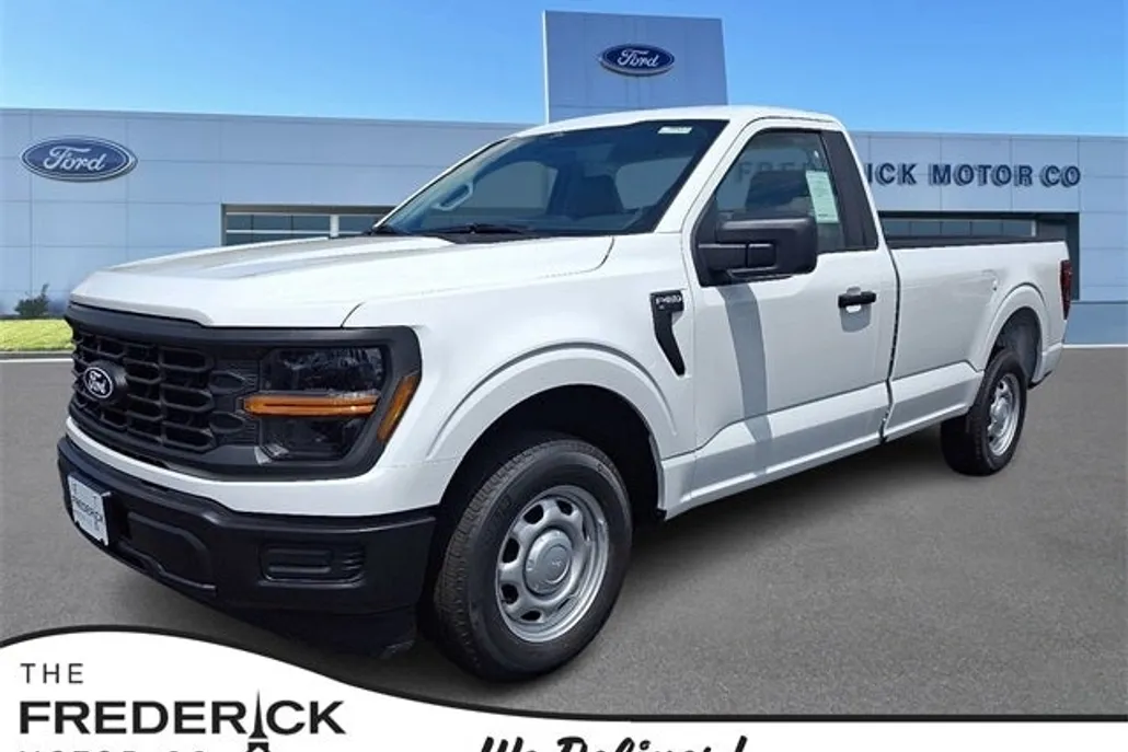 2025 Ford F-150 XL photo 1