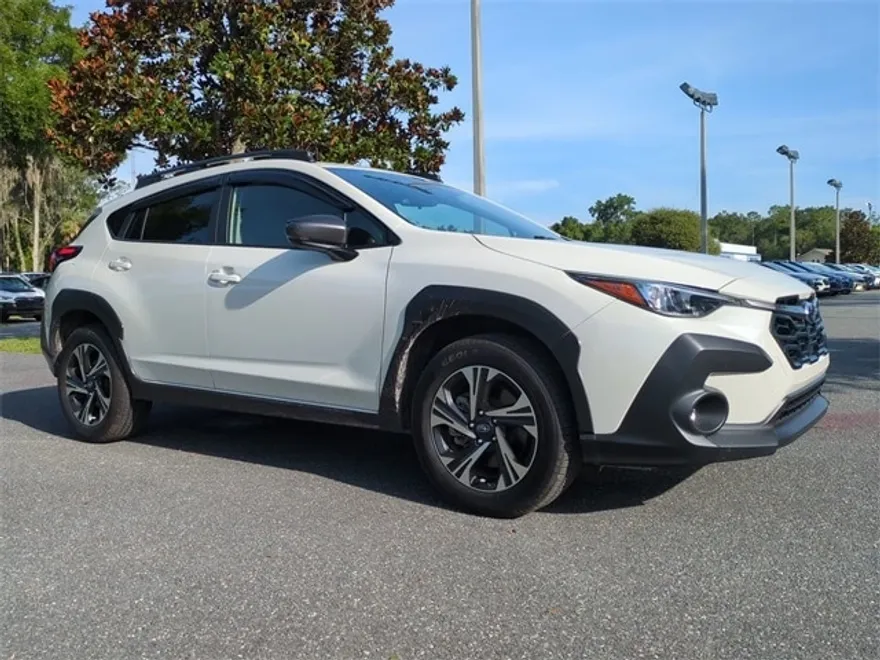 2024 Subaru Crosstrek Premium photo 1