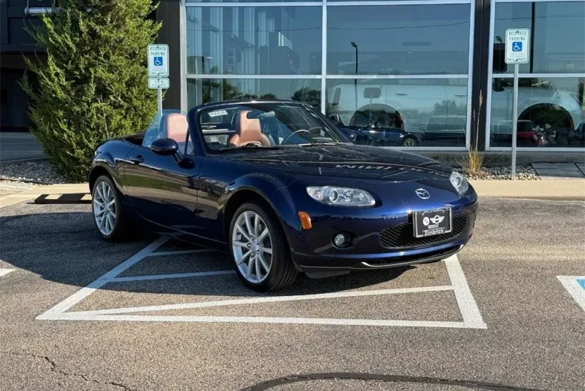 2008 Mazda MX-5 Miata Miata Grand Touring photo 1