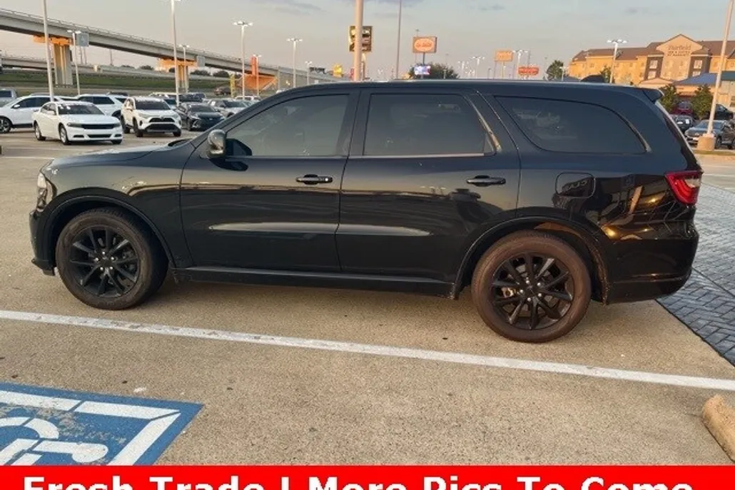 2017 Dodge Durango R/T photo 1