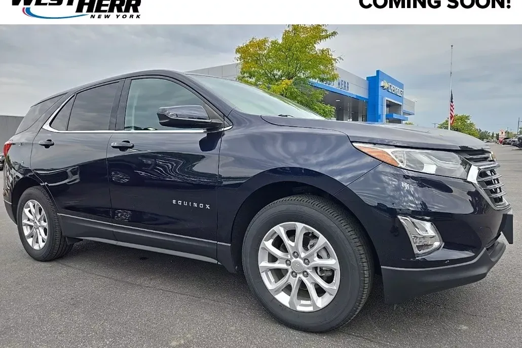 2020 Chevrolet Equinox LT photo 1