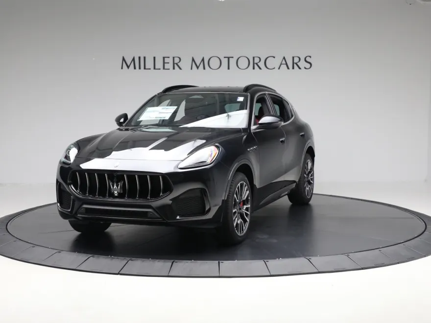 2025 Maserati Grecale photo 1
