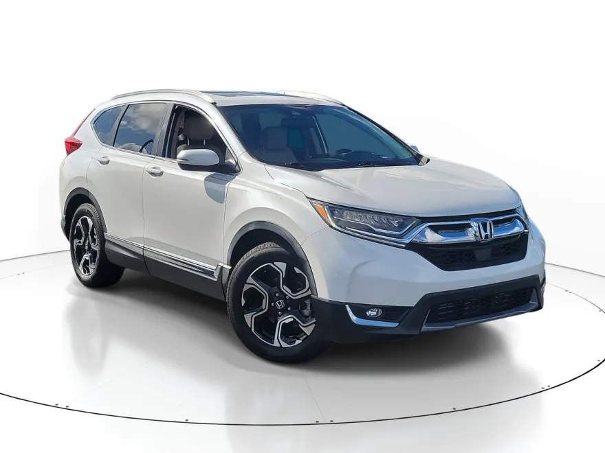 2019 Honda CR-V Touring photo 1