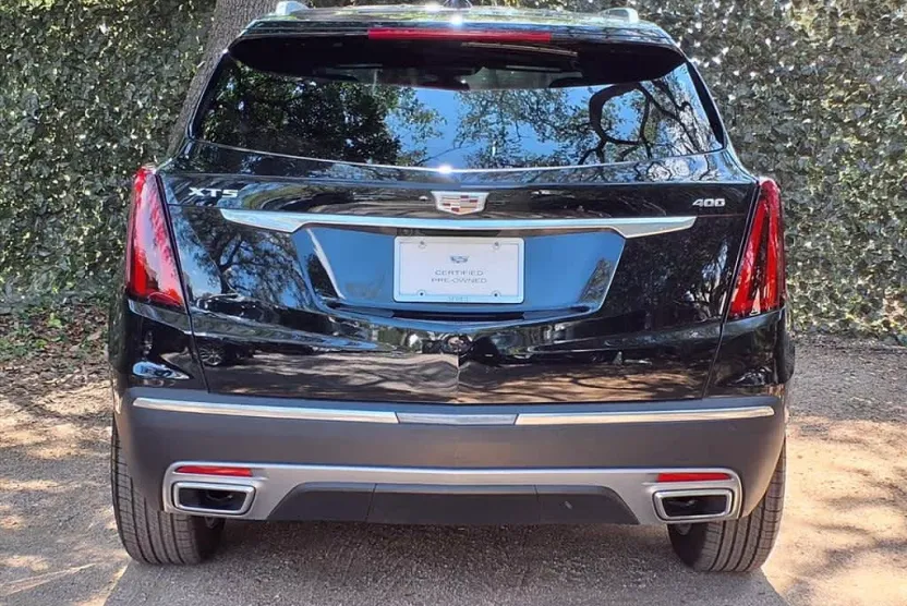 2025 Cadillac XT5 Premium Luxury photo 1