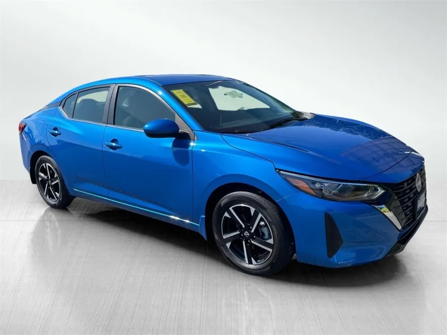 2025 Nissan Sentra SV photo 1