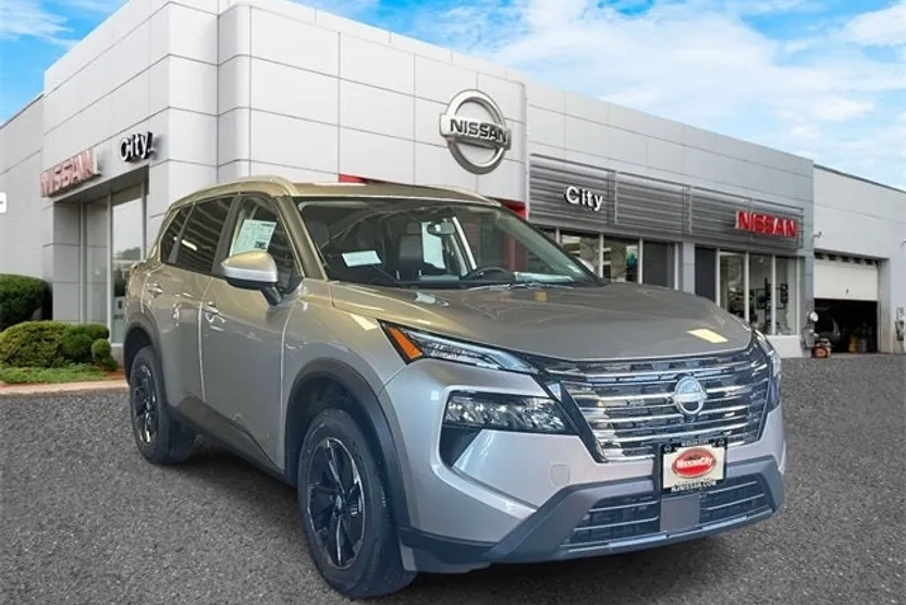 2026 Nissan Rogue SV photo 1