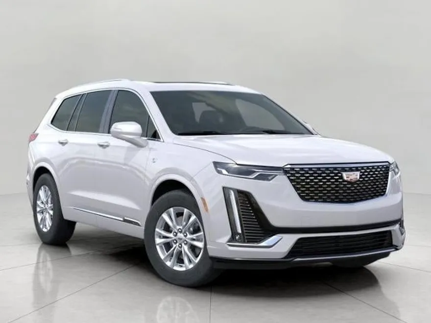 2025 Cadillac XT6 Luxury photo 1