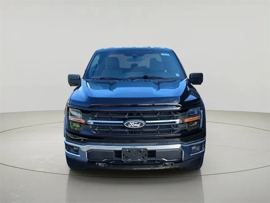 2024 Ford F-150 XLT photo 1