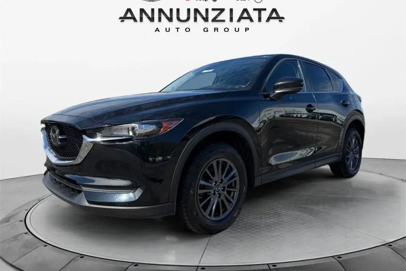 2019 Mazda CX-5 Touring photo 1