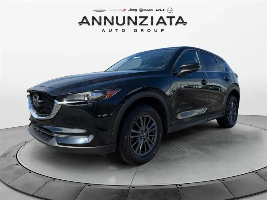 2019 Mazda CX-5 Touring photo 1