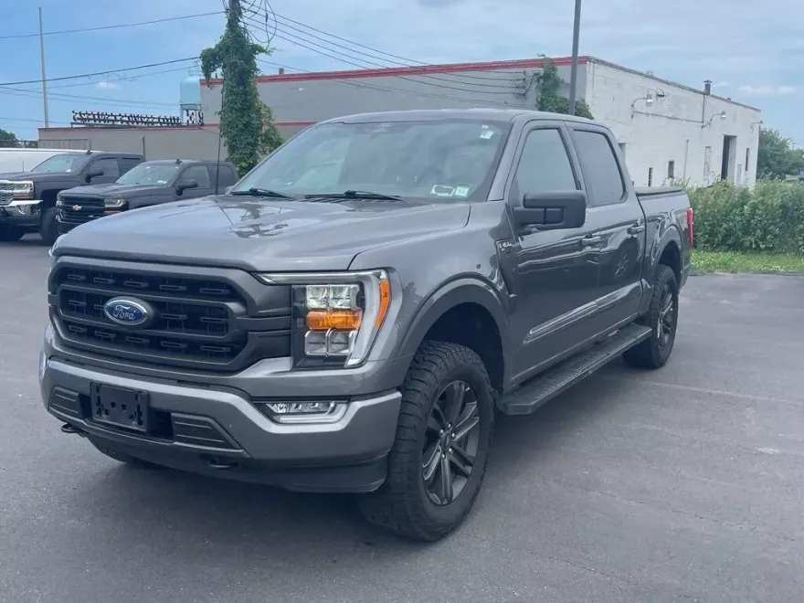 2022 Ford F-150 XLT photo 1