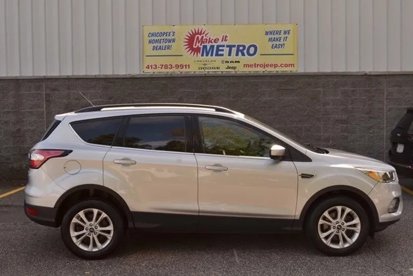 2018 Ford Escape SE photo 1