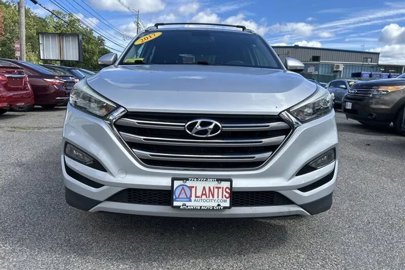 2017 Hyundai Tucson Limited photo 1