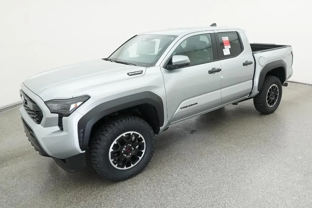 2025 Toyota Tacoma TRD Off-Road photo 1
