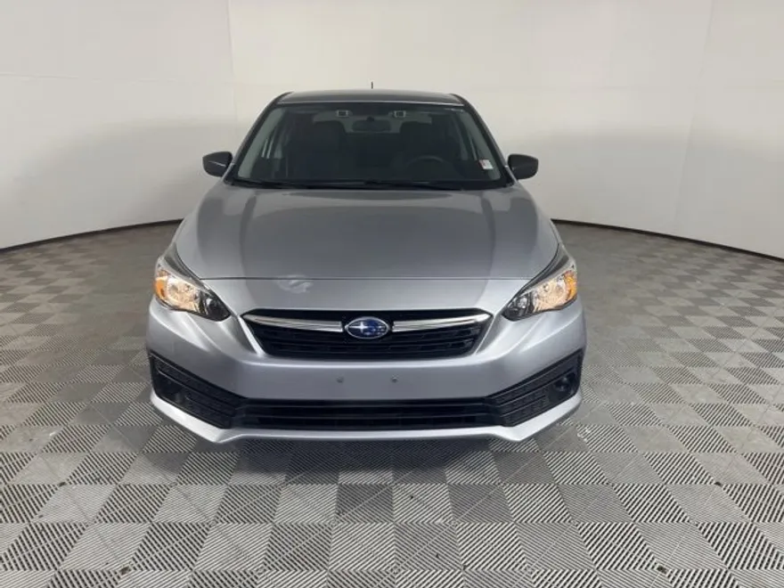 2022 Subaru Impreza Base photo 1