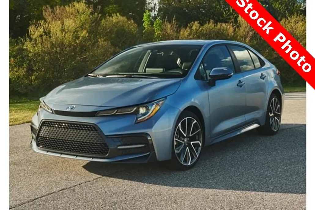 2024 Toyota Corolla LE photo 1