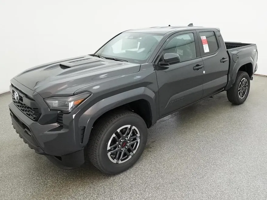 2025 Toyota Tacoma TRD Sport photo 1