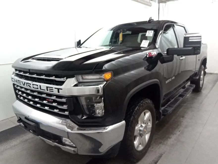 2022 Chevrolet Silverado 3500HD LTZ photo 1