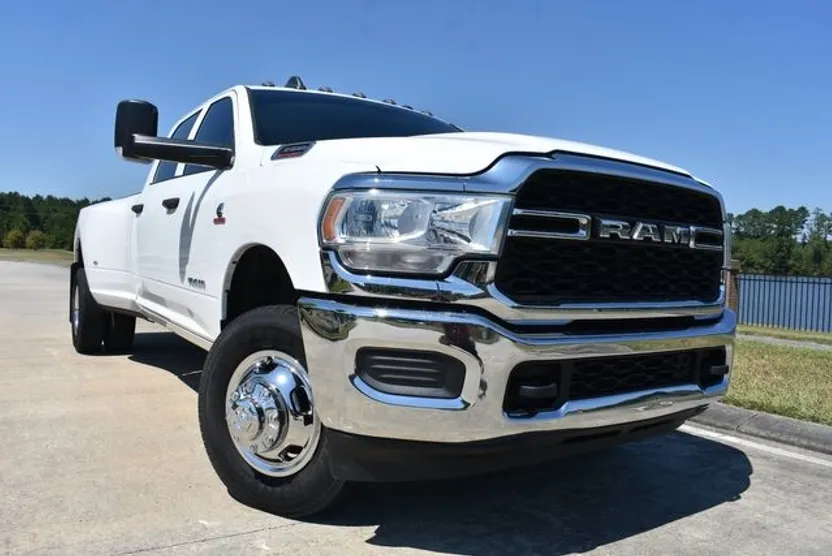 2020 Ram 3500 Tradesman photo 1