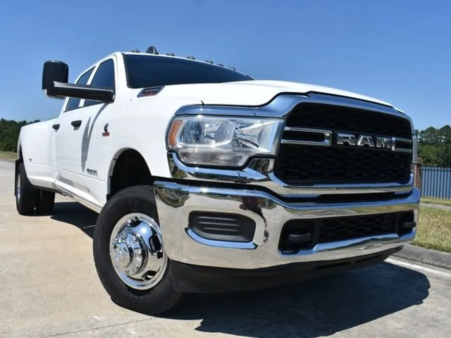 2020 Ram 3500 Tradesman photo 1