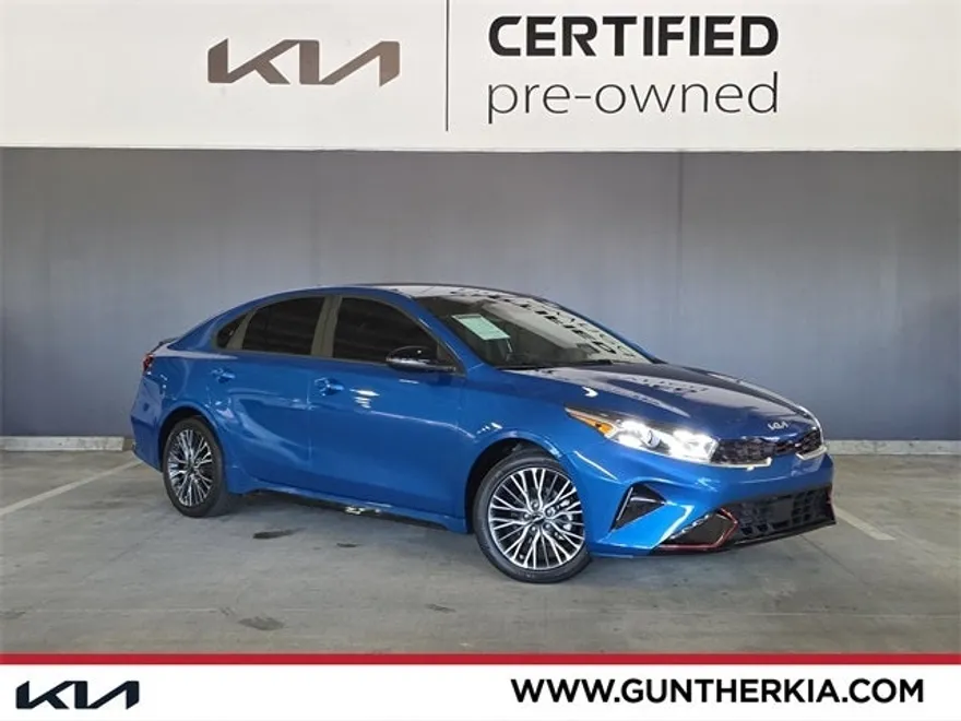 2024 Kia Forte GT-Line photo 1