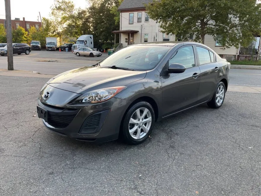 2011 Mazda Mazda3 Touring photo 1
