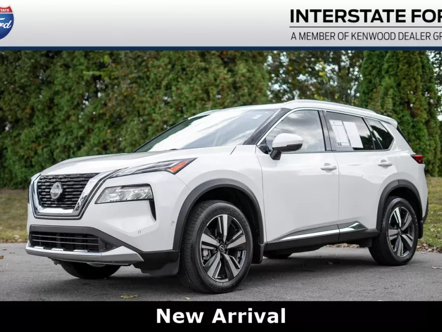 2023 Nissan Rogue Platinum photo 1