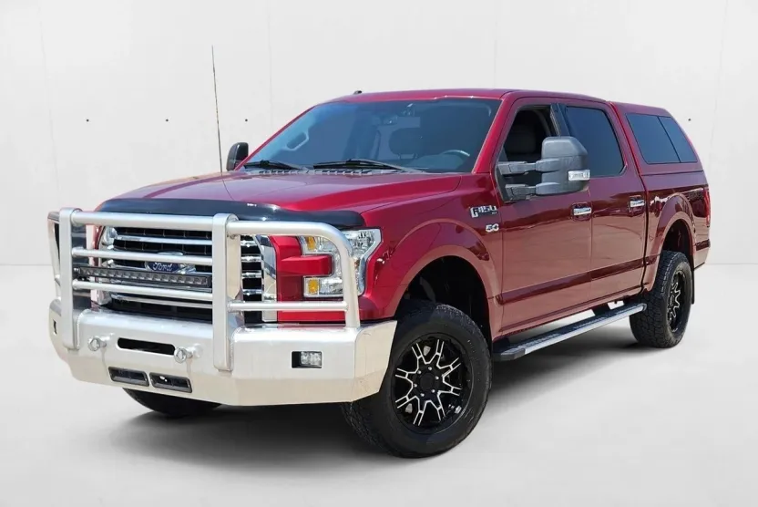 2016 Ford F-150 XLT photo 1