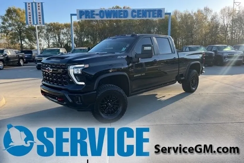 2024 Chevrolet Silverado 2500HD ZR2 photo 1