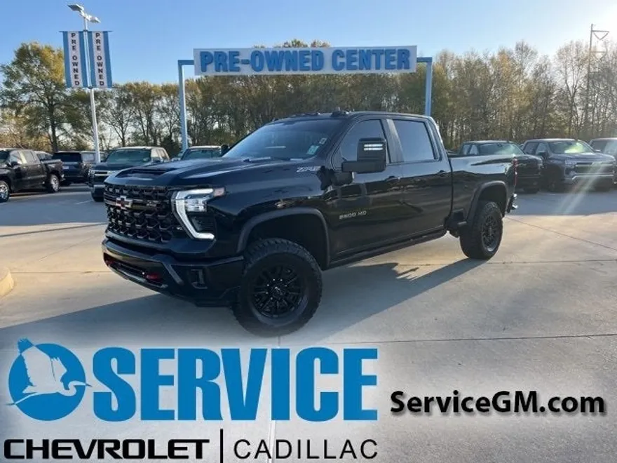 2024 Chevrolet Silverado 2500HD ZR2 photo 1