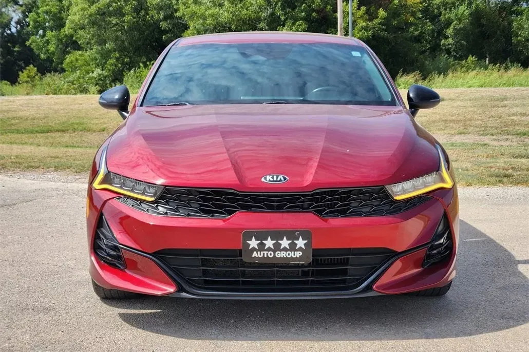 2021 Kia K5 GT-Line photo 1