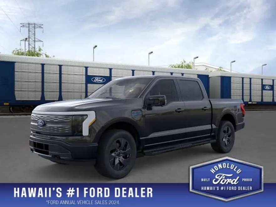 2025 Ford F-150 Lightning Lariat photo 1